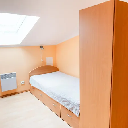 Hostel Valtu Spordimaja *