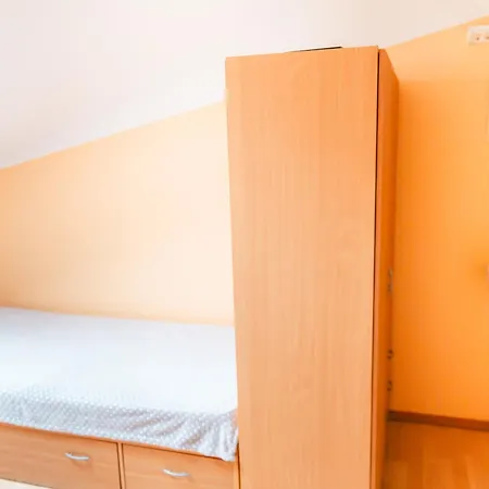 Valtu Spordimaja Hostel Kaerepere