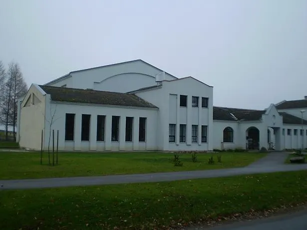 Hostel Valtu Spordimaja *